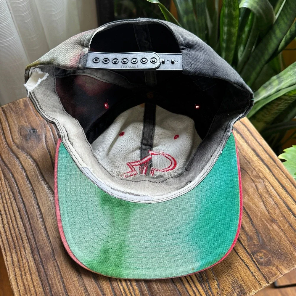 Vintage Garth Brooks Snapback Hat Charcoal Red Embroidered Country Music Cap 90s